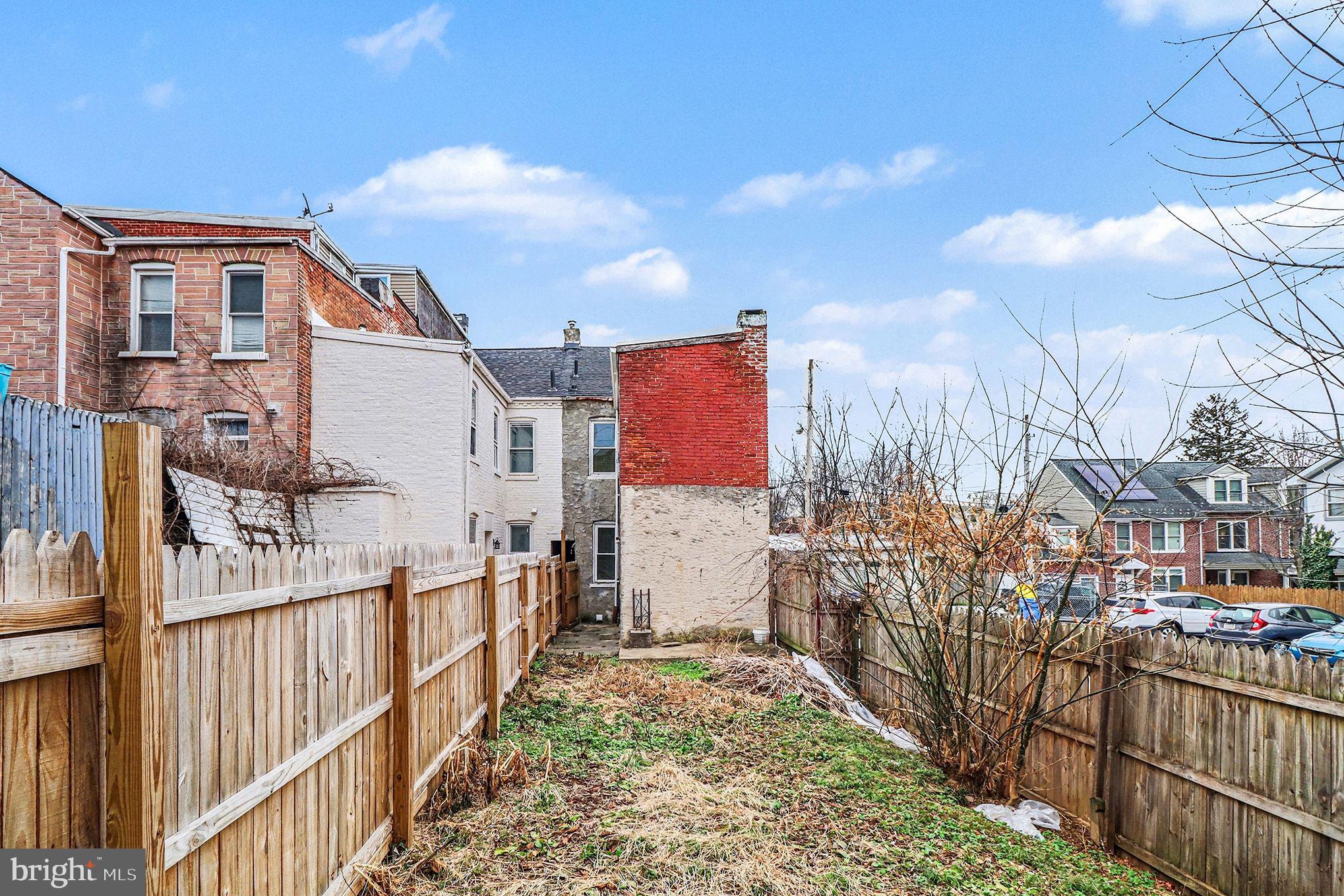 412 Locust Street Lancaster, PA 17602 - Photo 24 of 32 a view of city