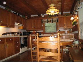 315 Raytheon Road Bristol, TN 37620 - Photo 4 of 18 Kitchen