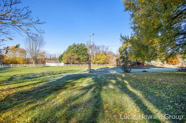 $385,000 | 8639 North 27th Street, Richland, MI 49083