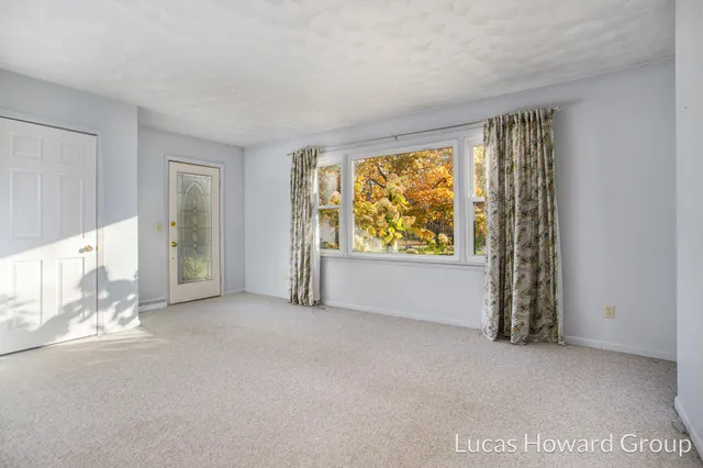 $385,000 | 8639 North 27th Street, Richland, MI 49083