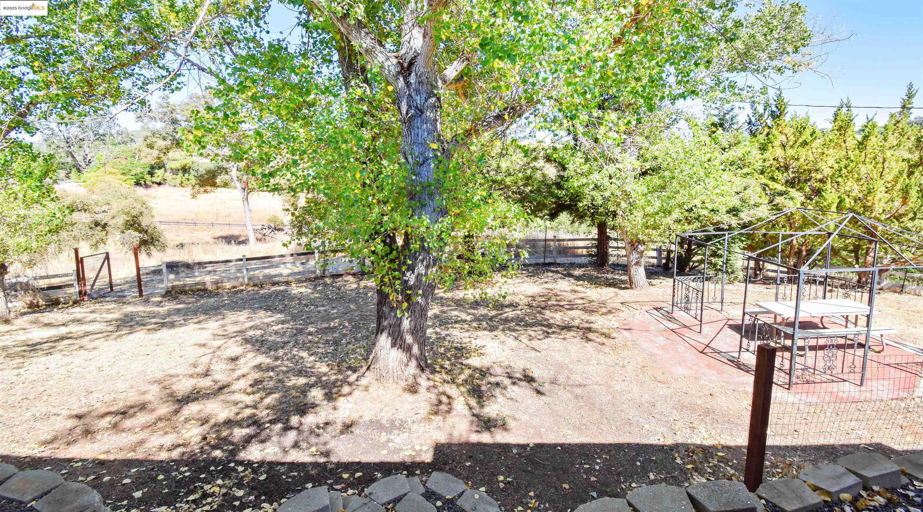 17390 Campbells Flat Road Sonora, CA 95370 - Photo 27 of 37