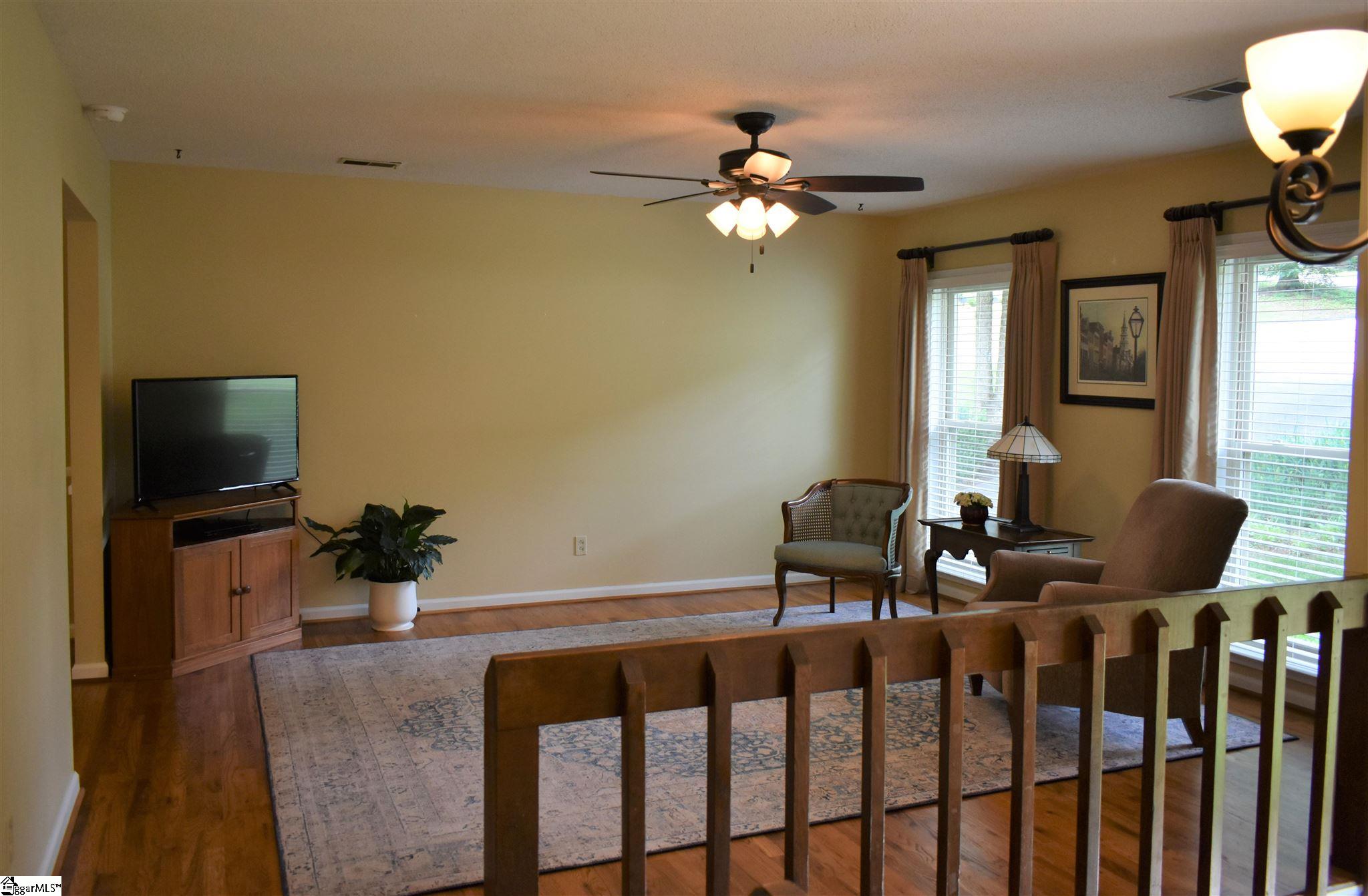100 Bennington Road Greer, SC 29650 - Photo 3 of 36 Gallery Image 3