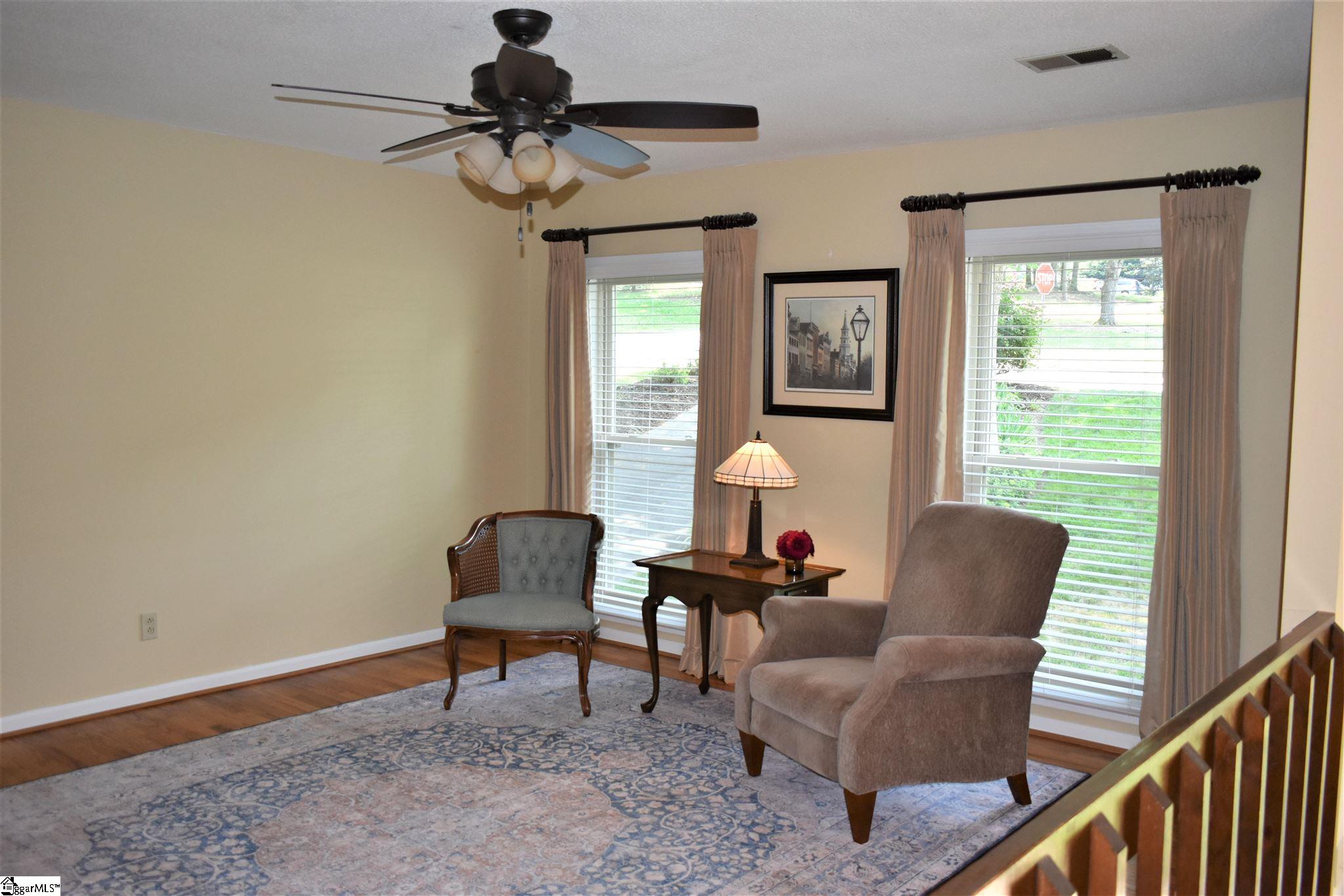 100 Bennington Road Greer, SC 29650 - Photo 4 of 36 Gallery Image 4