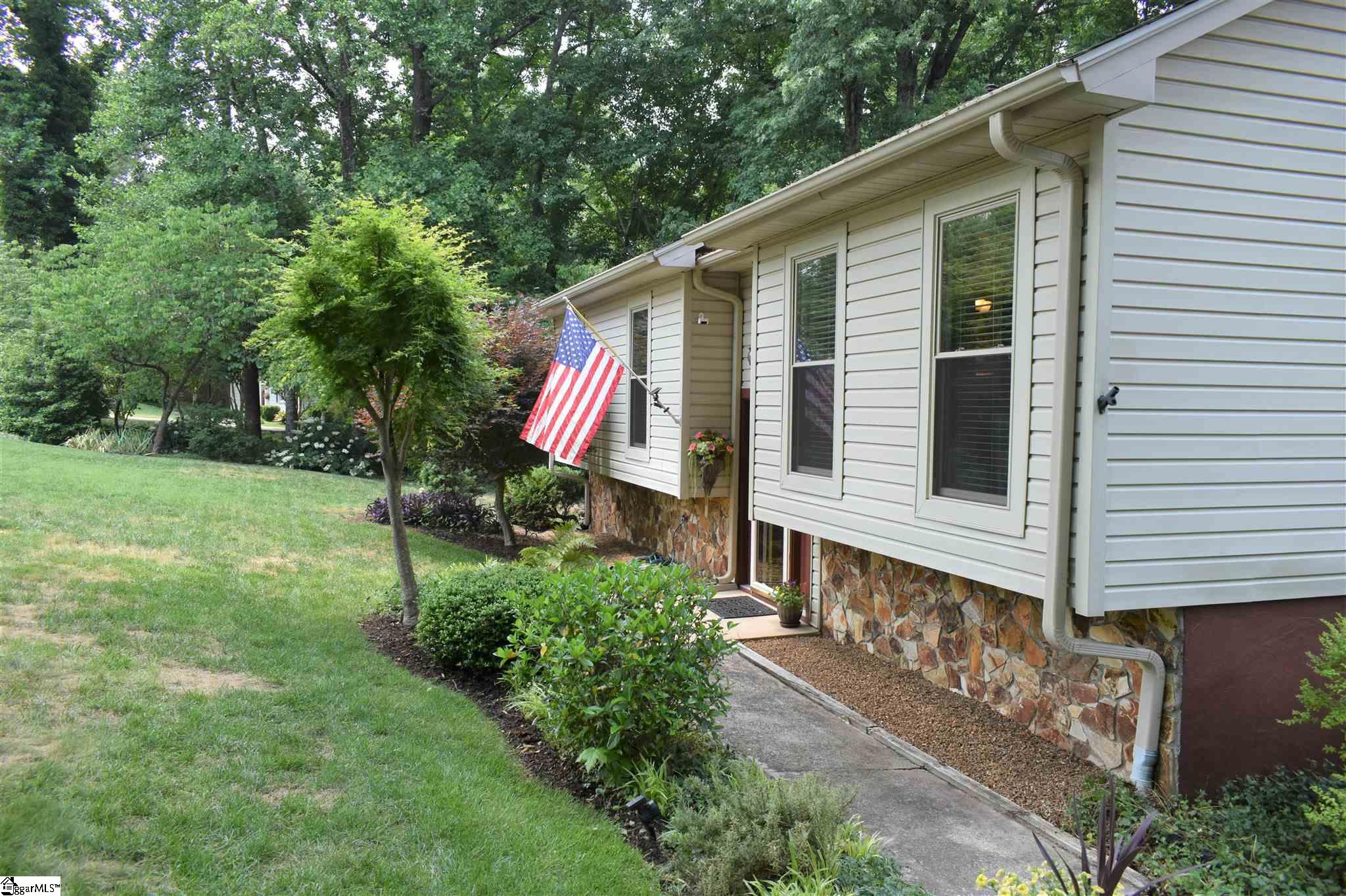 100 Bennington Road Greer, SC 29650 - Photo 36 of 36 Gallery Image 36