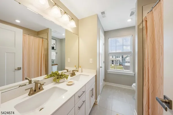 $990,000 | 15 Esposito Lane, Landing, NJ 07850