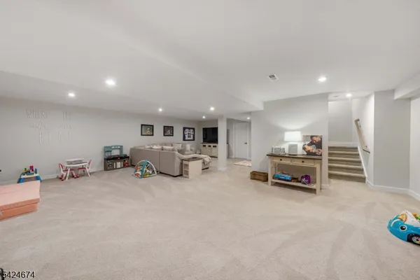 $990,000 | 15 Esposito Lane, Landing, NJ 07850