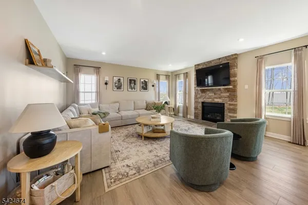 $975,000 | 15 Esposito Lane, Landing, NJ 07850