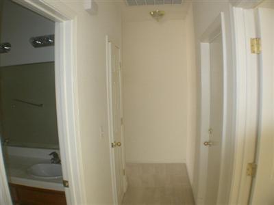 1077 Perkins Road Madera, CA 93637 - Photo 5 of 9 Gallery Image 5