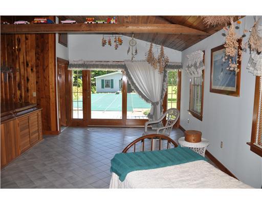 387 River Road Bucksport, ME 04416 - Photo 12 of 25 Den/Family/Great Room.
