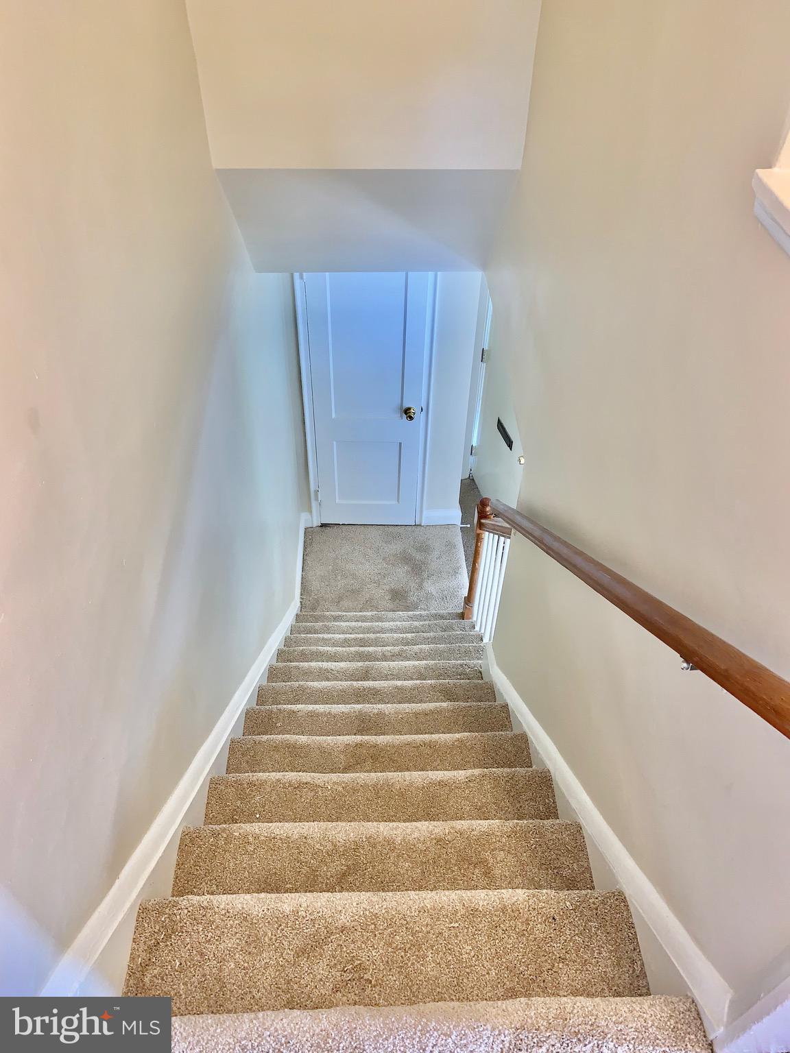 518 Coventry Road Baltimore, MD 21229 - Photo 28 of 32