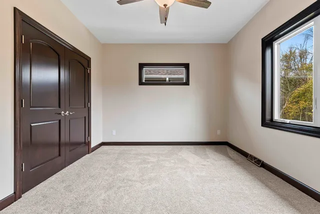 $869,900 | 2534 North Stellita Circle, De Pere, WI 54115