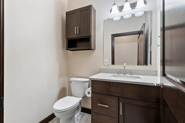 $869,900 | 2534 North Stellita Circle, De Pere, WI 54115