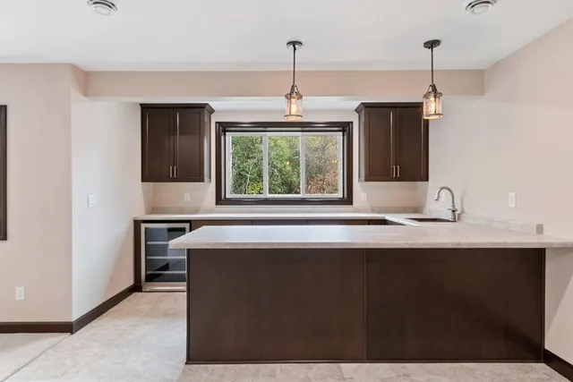 $869,900 | 2534 North Stellita Circle, De Pere, WI 54115