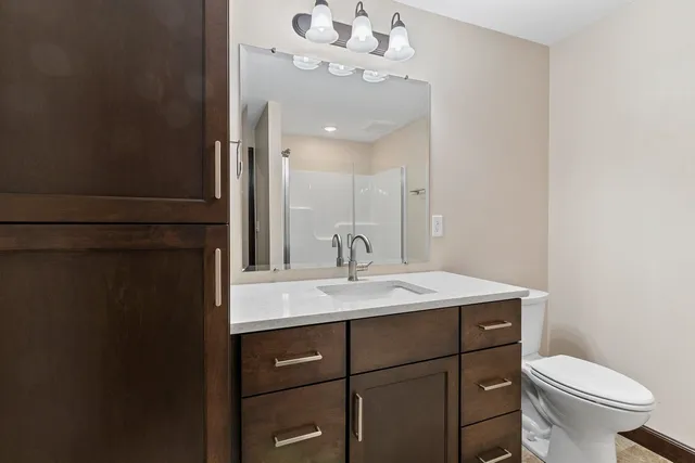 $869,900 | 2534 North Stellita Circle, De Pere, WI 54115