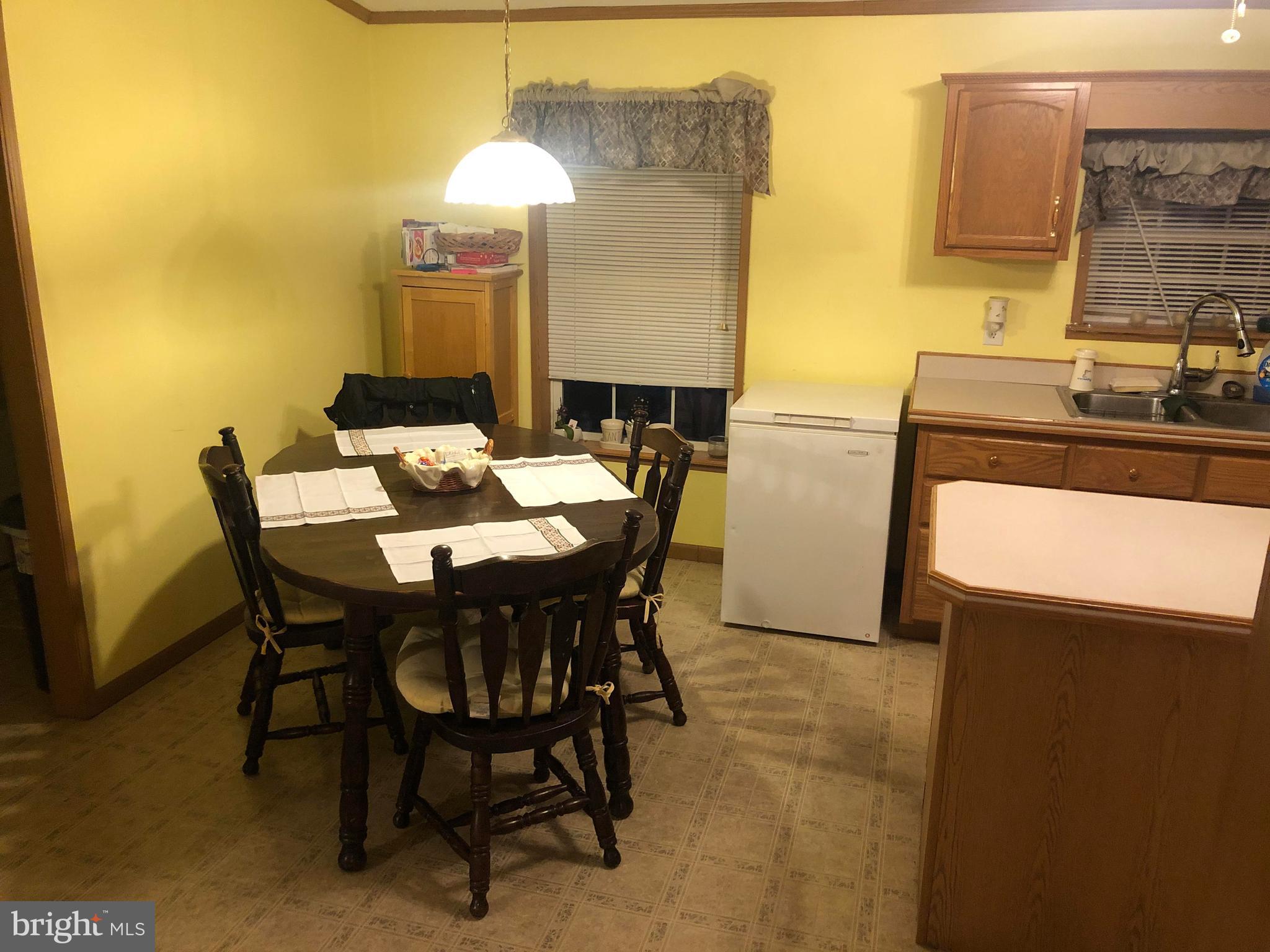 5035 Sands Road Lothian, MD 20711 - Photo 9 of 25 Eat in Kitchen