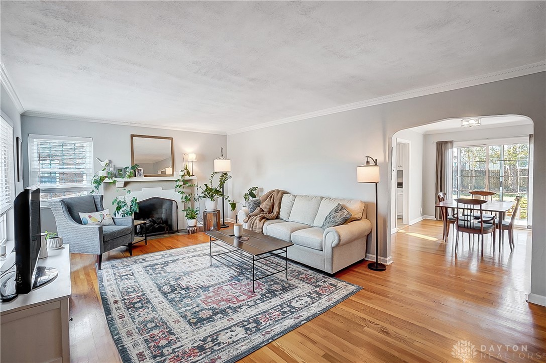 332 Lewiston Road Kettering, OH 45429 - Photo 6 of 41 Gallery Image 6
