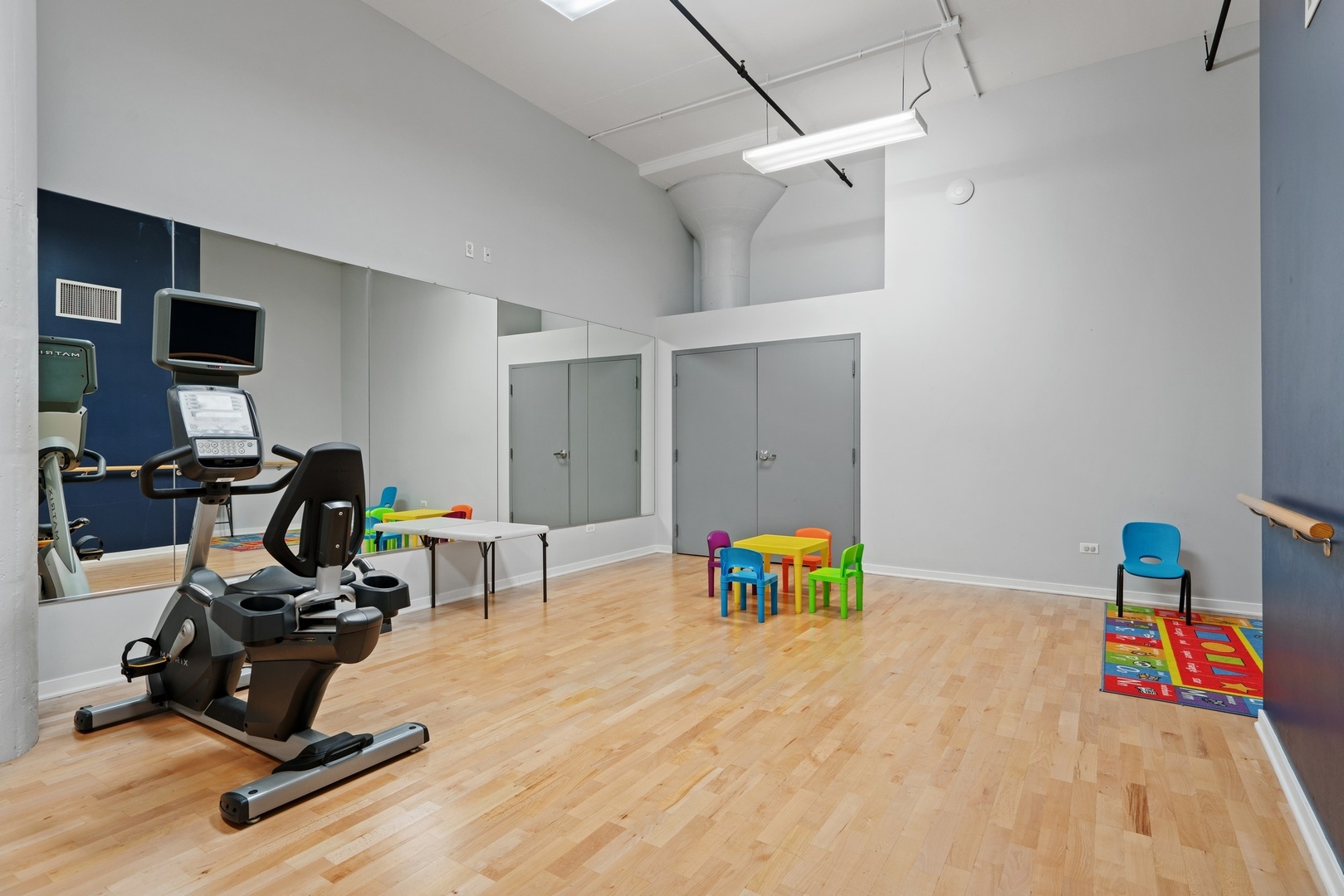 1224 West Van Buren Street, Unit 304 Chicago, IL 60607 - Photo 26 of 28 a view of a workspace with furniture