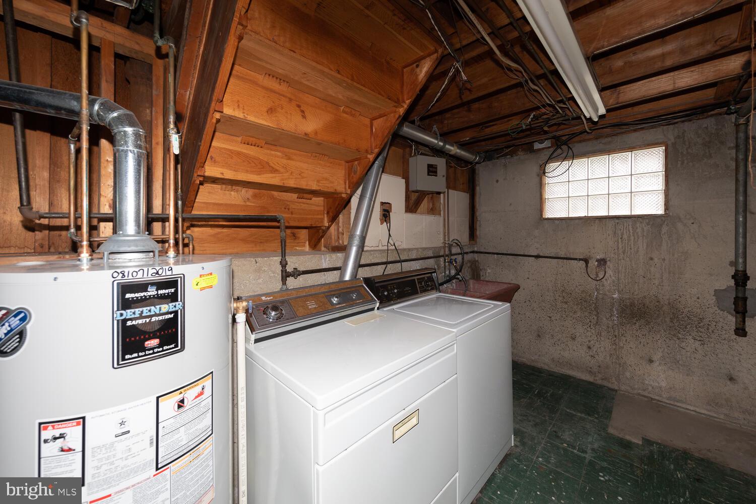 9322 Laramie Road Philadelphia, PA 19115 - Photo 29 of 35 Basement Laundry