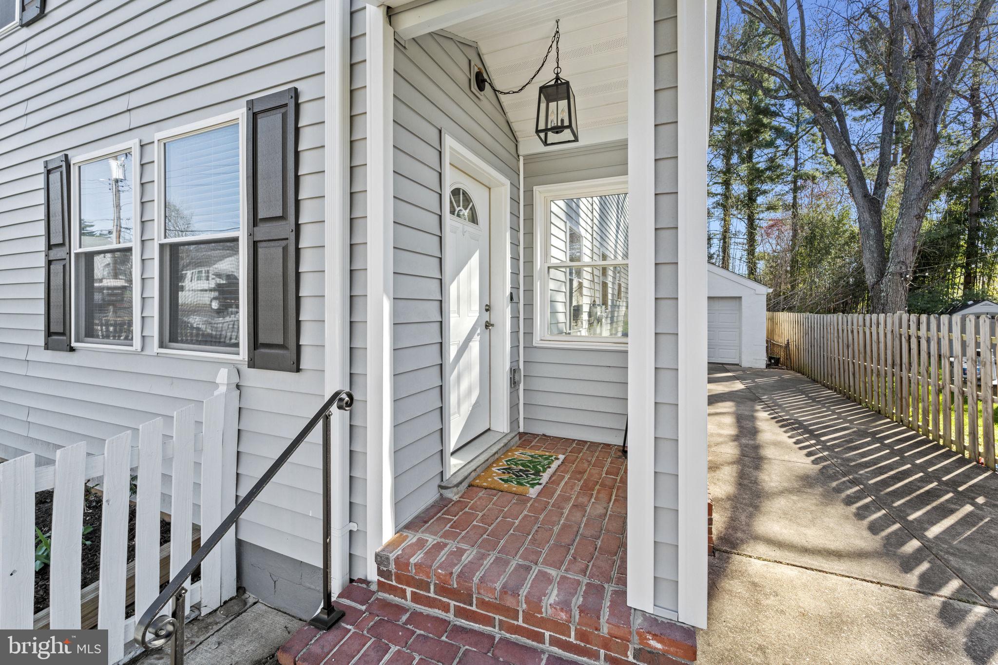 3033 Wayne Road Falls Church, VA 22042 - Photo 6 of 40 Gallery Image 6