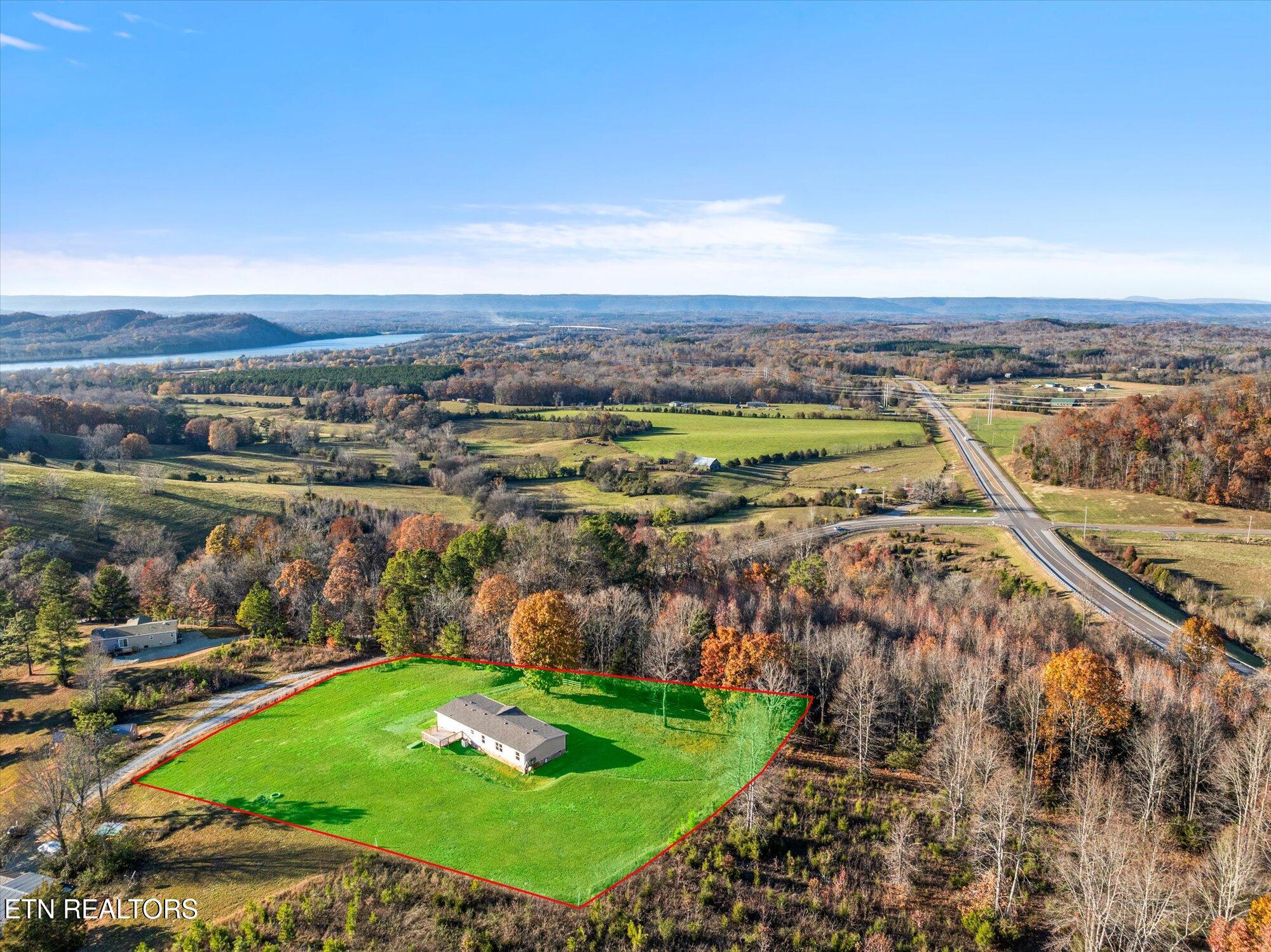 1202 Green Pond Road Decatur, TN 37322 - Photo 5 of 28 05-1202-Old-Greenpond-Ln-Decatur-TN-5