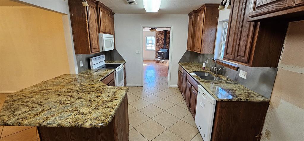 9 Santa Fe Drive Tuscola, TX 79562 - Photo 11 of 40