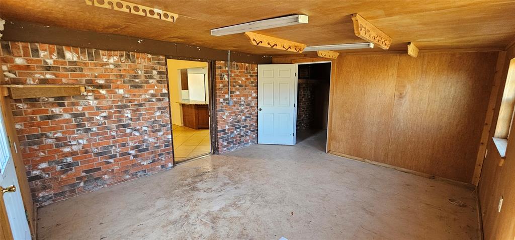 9 Santa Fe Drive Tuscola, TX 79562 - Photo 26 of 40 Flex Space/Enclosed Porch