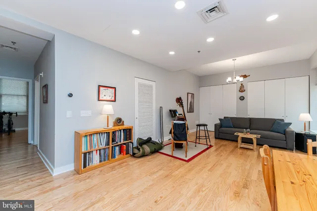 $499,000 | 675 E Street Northwest, Unit 350, Washington, DC 20004