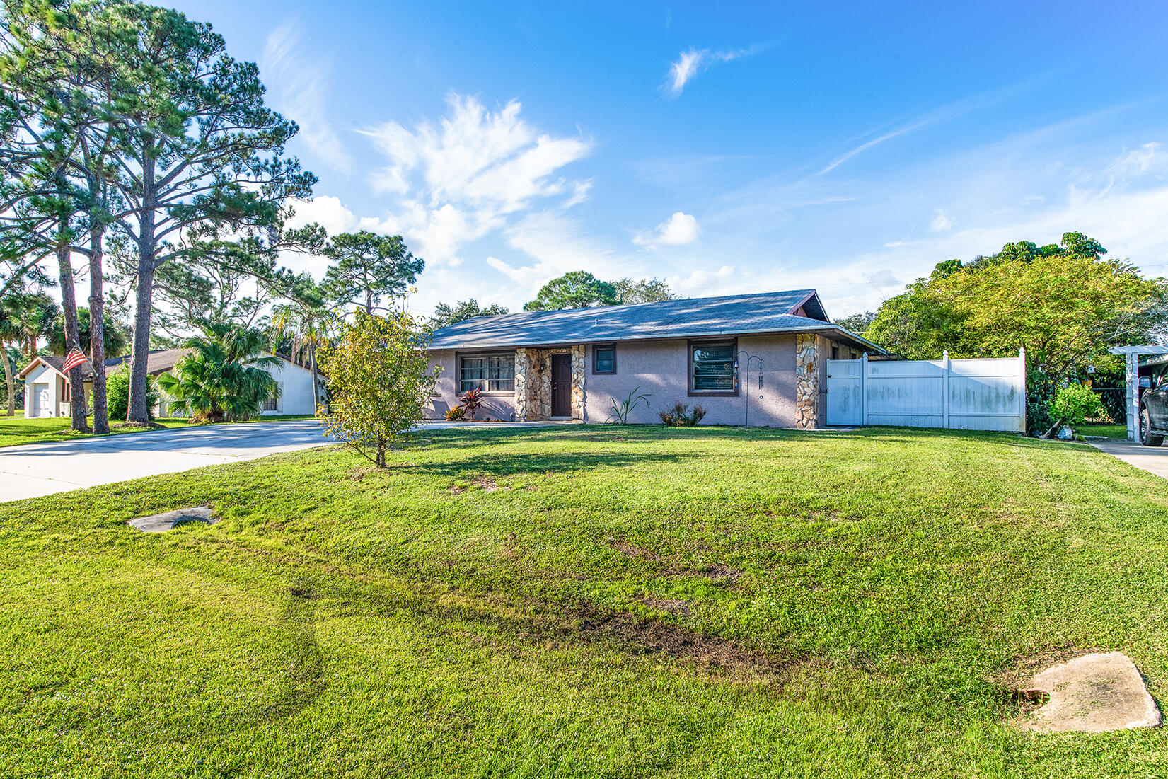 6804 Pensacola Road Fort Pierce, FL 34951 - Photo 3 of 37 Exterior-9680412