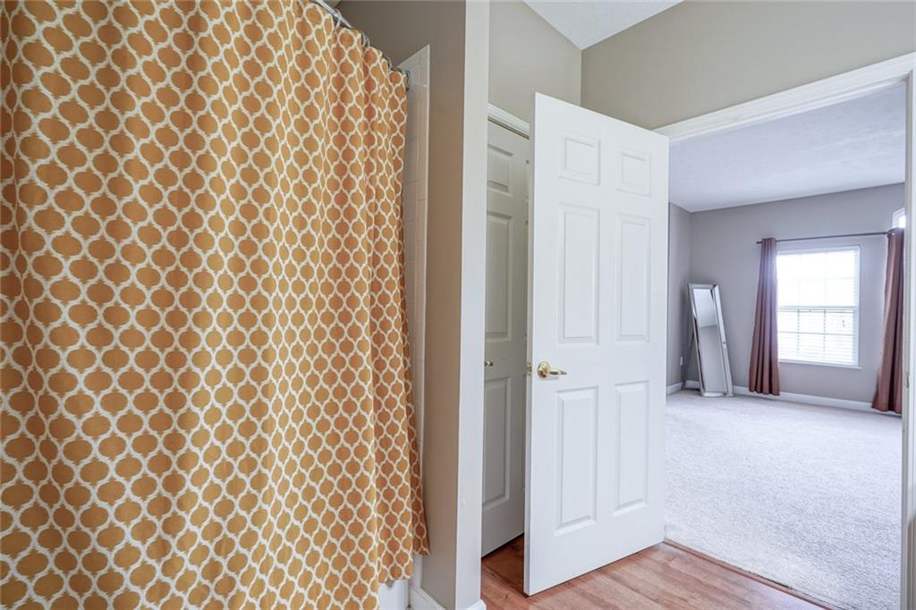 1296 Shadow Ridge Road Indianapolis, IN 46280 - Photo 18 of 38 Gallery Image 18