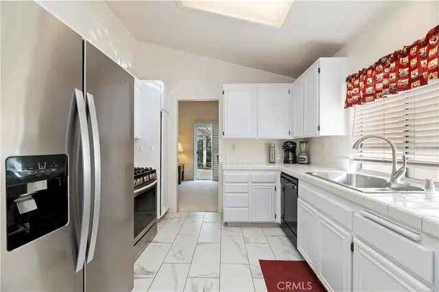 $514,000 | 40172 Corte Peralta, Murrieta, CA 92562