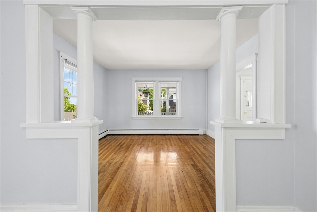 63 Park Terrace Road Worcester, MA 01604 - Photo 11 of 42