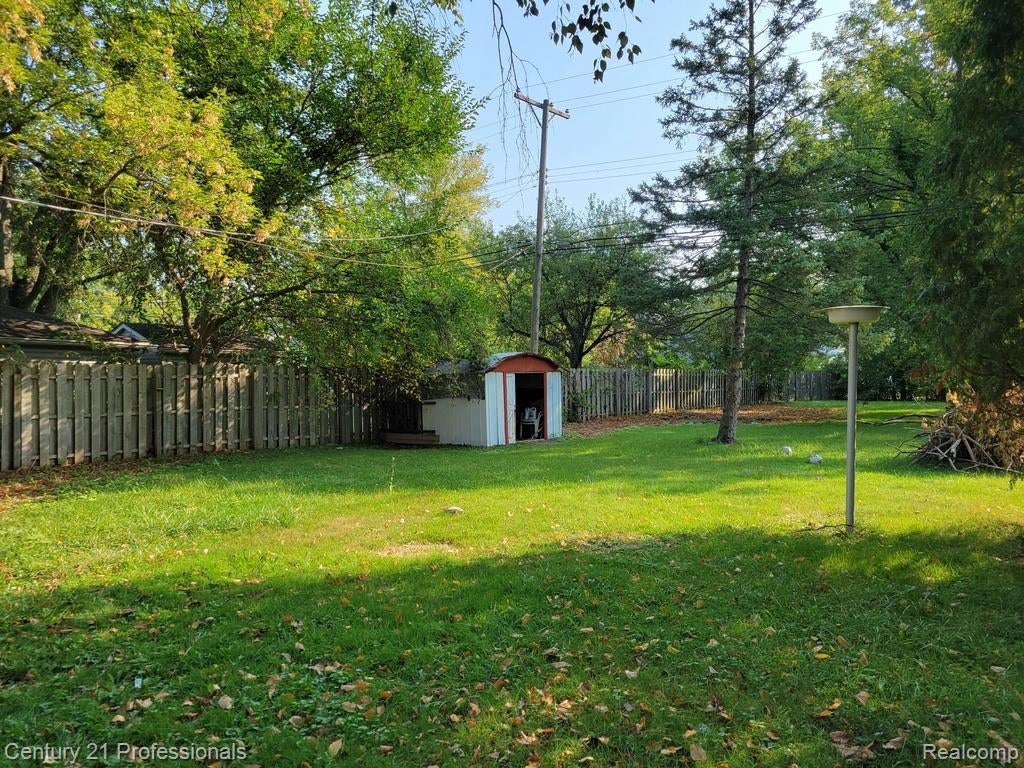 3225 Crooks Road Rochester Hills, MI 48309 - Photo 2 of 24 Gallery Image 2