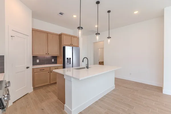 $2,600 | 676 Crested Duck Court, Willis, TX 77318