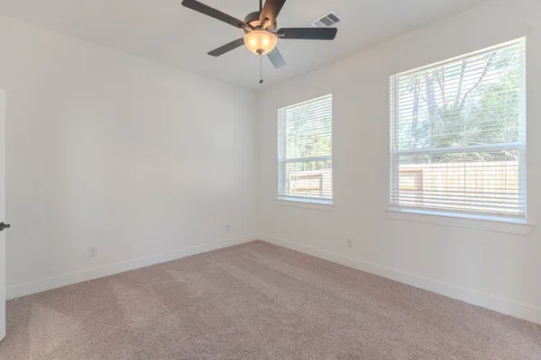 $2,600 | 676 Crested Duck Court, Willis, TX 77318