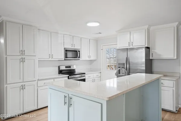 $284,900 | 718 Flag Lake Road, Sarah, MS 38665