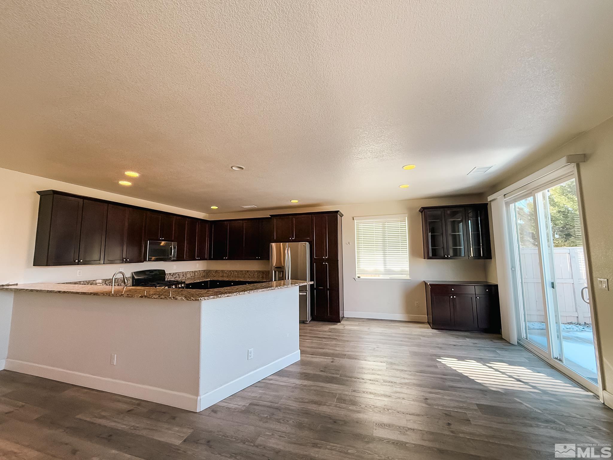 2063 Whitecliff Drive Reno, NV 89521 - Photo 27 of 31 Photo 30