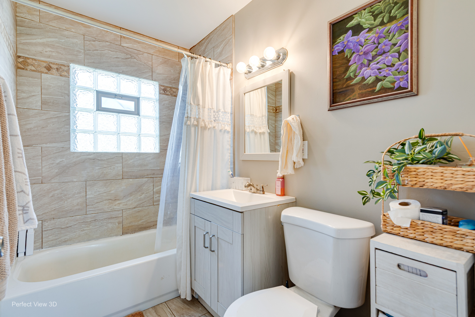 11248 193rd Street Mokena, IL 60448 - Photo 15 of 20 a bathroom with a toilet a sink and a bathtub