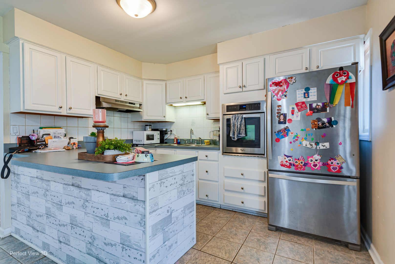 11248 193rd Street Mokena, IL 60448 - Photo 10 of 20 a kitchen with stainless steel appliances granite countertop a sink and cabinets
