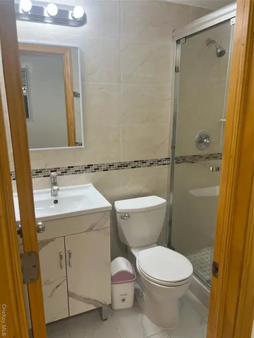 $2,700 | 170-11 Lithonia Avenue, Unit 1 | Flushing