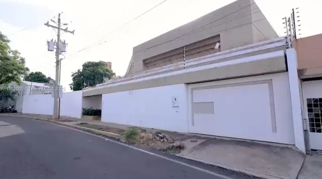 $950,000 | Coon Rapids, Minneapolis, MN 55448