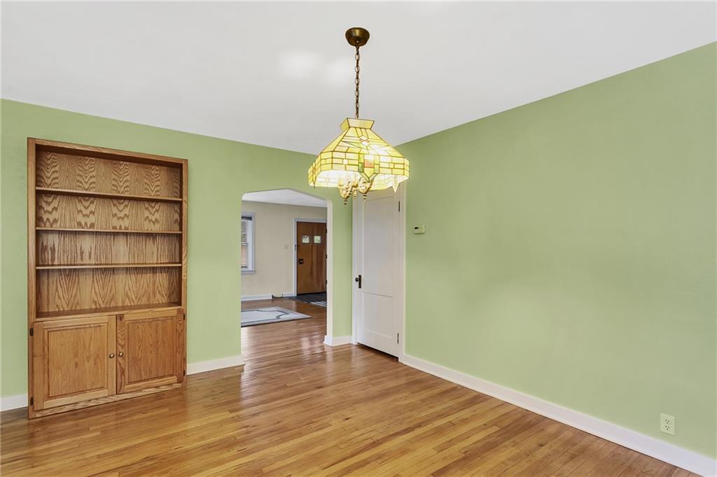 5314 Hardt Road Gibsonia, PA 15044 - Photo 7 of 23 Gallery Image 7