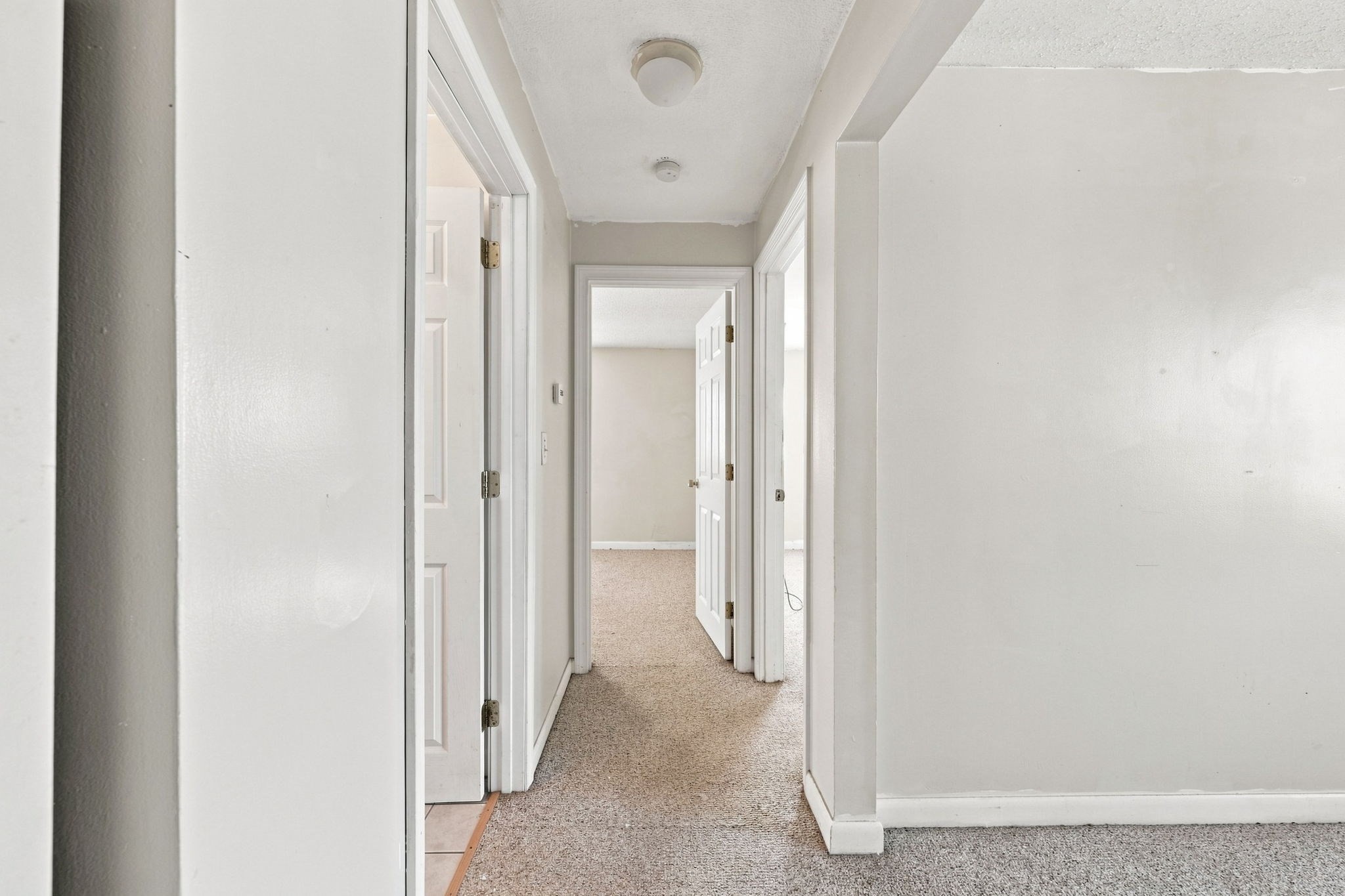 243 Robeson Street, Unit 6 Fall River, MA 02720 - Photo 10 of 19 Gallery Image 10
