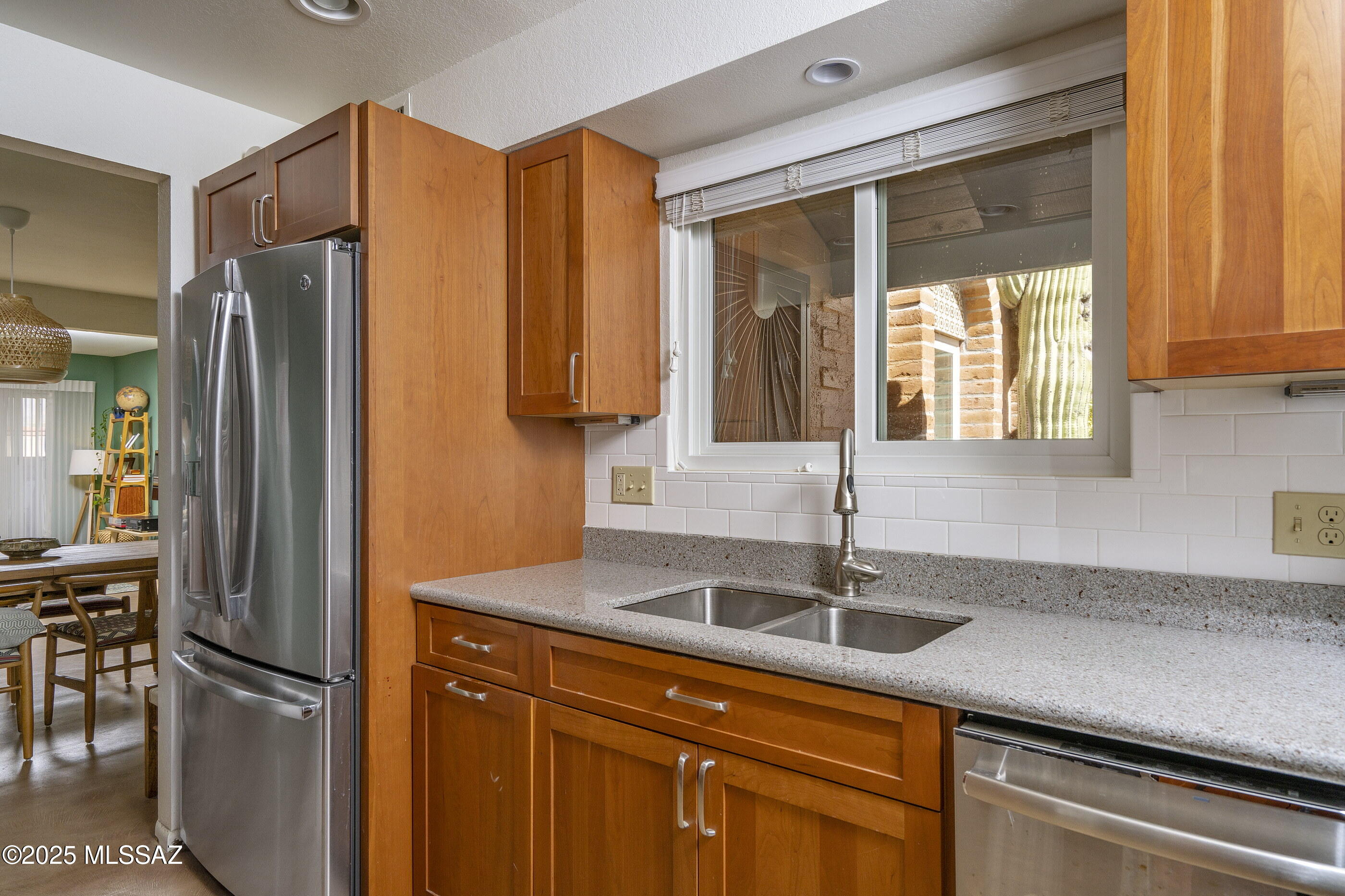 4205 East Blanton Road Tucson, AZ 85712 - Photo 3 of 24 Gallery Image 3
