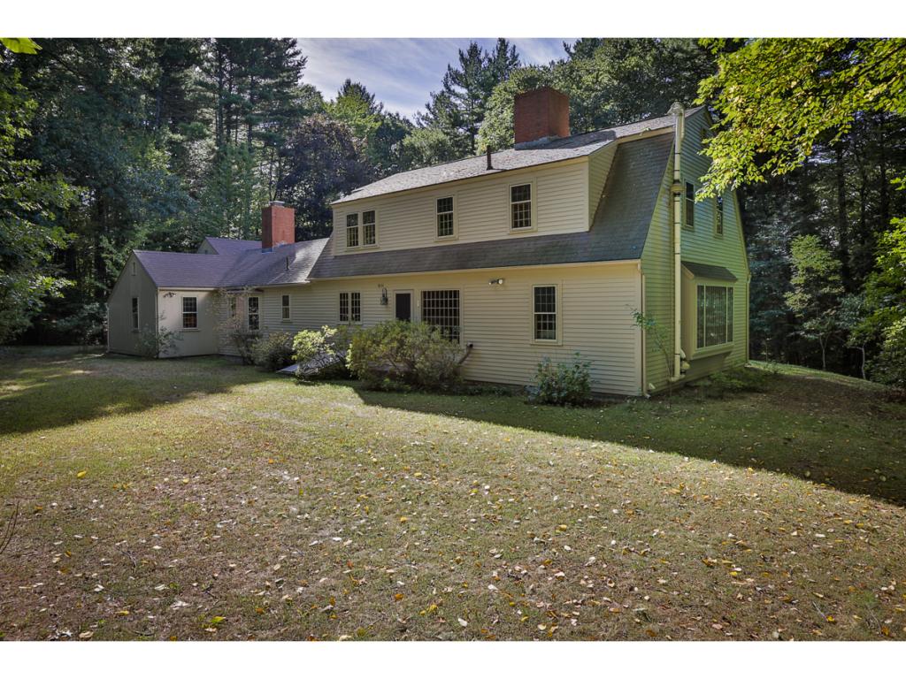 28 Spring Hill Road Mont Vernon, NH 03057 - Photo 3 of 35