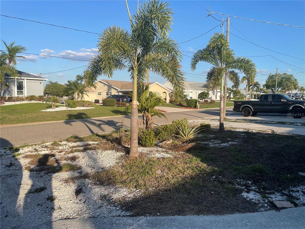 744 Gran Kaymen Way Apollo Beach, FL 33572 - Photo 2 of 12 a view of a street with houses