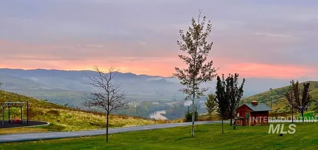 $3,750,000 | 5001 Cherry Gulch Lane, Emmett, ID 83617