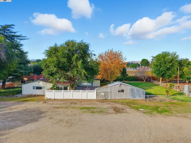 $2,495,000 | 2072 South Vasco Road, Livermore, CA 94550