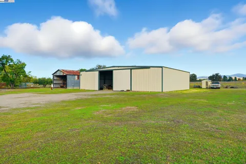 $2,495,000 | 2072 South Vasco Road, Livermore, CA 94550