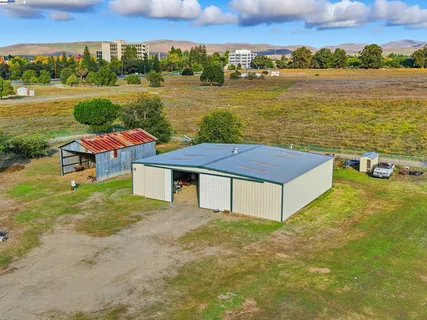 $2,495,000 | 2072 South Vasco Road, Livermore, CA 94550