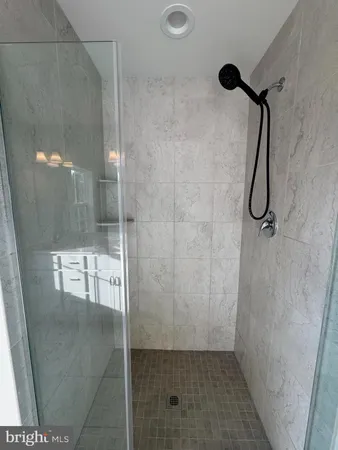 $3,500 | 3541 Oak Drive, Edgewater, MD 21037